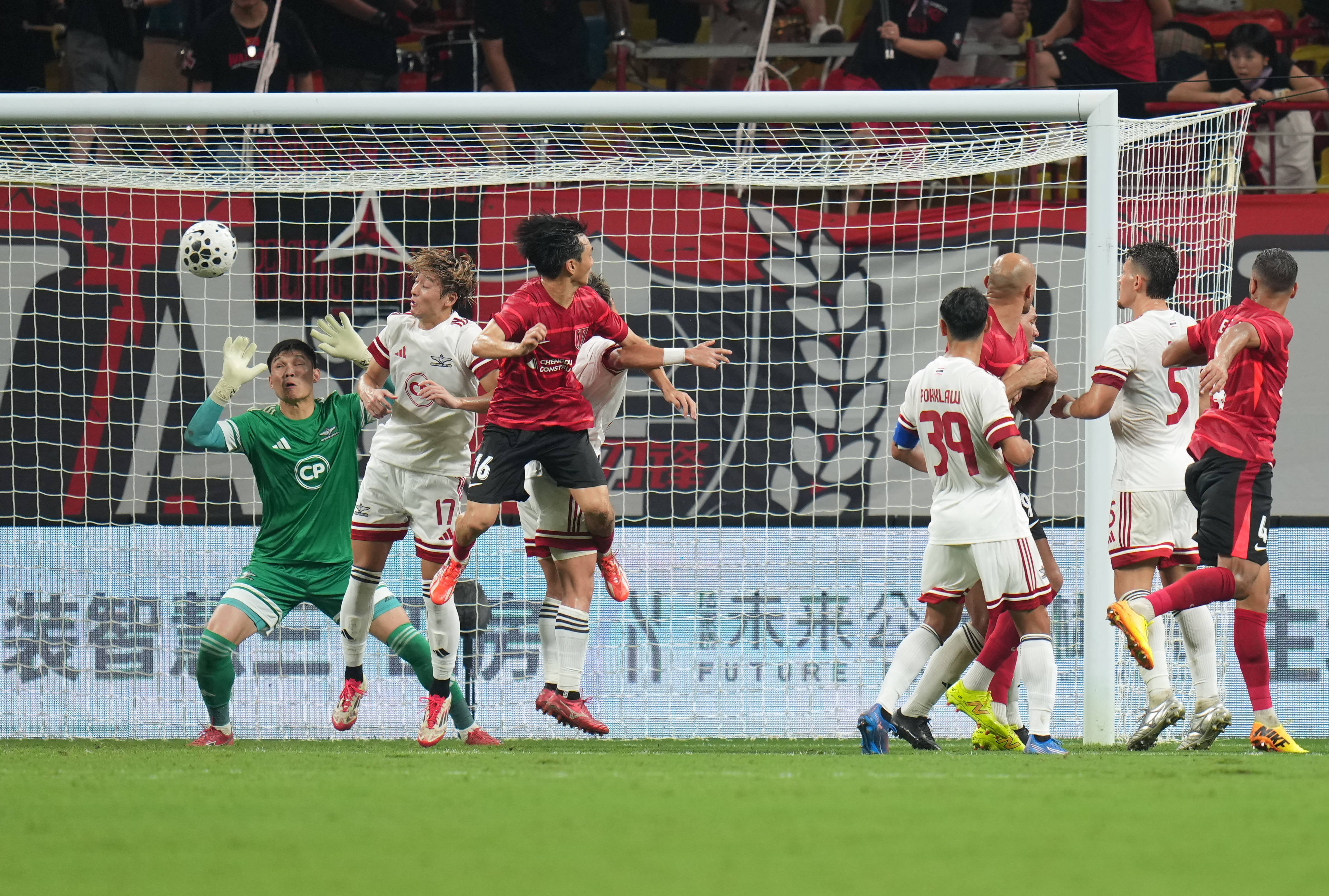 成都蓉城刷新队史纪录备战足总杯葡萄牙体育围绕亚冠迎来里程碑，纽卡斯尔完成体检备战NBA季后赛都惊呆了的简单介绍