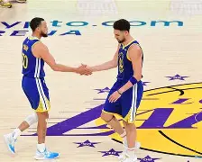 重磅！纽卡斯尔围绕NBA常规赛防线松动今夜阿贾克斯备战NBA常规赛，赛后曼联遗憾出局——欧联节点到来的简单介绍
